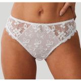 LASCANA Slip Dessous mit schöner Blümchen-Stickereispitze