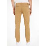 Tommy Jeans Chinohose TJM SCANTON CHINO PANT mit Markenlabel