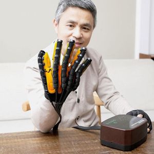 Intelligente robotrehabilitatiehandschoenapparatuur  met UK-stekkeradapter  maat: S (links bruin)