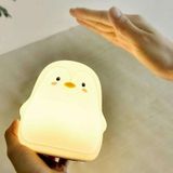 Penguin Silicone Pat Night Light Children Bedside Atmosphere Lamp (Wit)