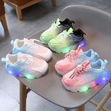 WISDOMFROG Meisjes Sneakers LED Light Up Jongens Gradint Mesh Schoenen Kinderschoenen  Maat: 30 (Roze)