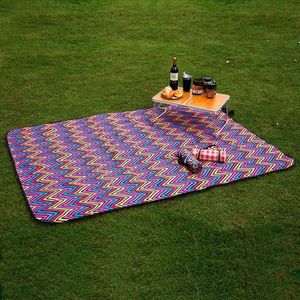 140x200 CM Camping Camping Moistureproof buiten picknick mat strandmat  specificaties (lengte * breedte): 140x200cm (picknick mat een paars poeder)