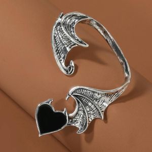 Vintage Elf Wings Ear Clip Dark Punk Style Devil Oorbellen (E2112-1)