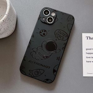 Voor iPhone 14 Astronaut patroon siliconen telefoonhoes met rechte rand (Flying Astronaut-Black)