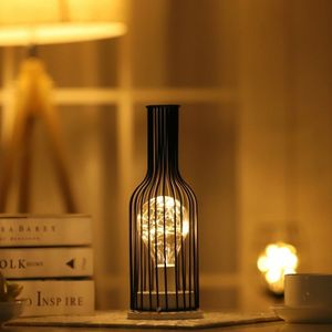 Retro klassieke ijzeren kunst LED tafellamp lezing lamp nachtlampje slaapkamer lamp Bureau verlichting huis decoratie  lampenkap stijl: rode wijn fles