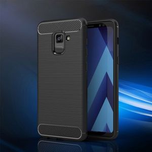 Voor Galaxy A7 (2018) geborsteld koolstofvezel textuur TPU schokbestendige antislip zachte beschermende Back Cover Case (rood)