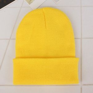 Eenvoudige effen kleur warme Pullover gebreide Cap voor mannen/vrouwen (licht geel)