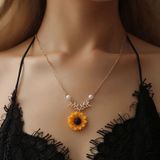 Delicate zonnebloem hanger ketting vrouwen creatieve imitatie parels sieraden ketting (Rose goud)