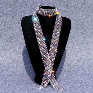 Gemengde diamant op zilveren vrouwen lovertjes Rhinestone Bow tie Dance Costume accessoires