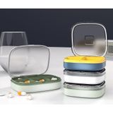 3 PCS Portable Small Pill Box Verzegeld Portable Travel Pill Box Green 4 Grid