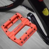 FMFXTR Mountain Bicycle Pedal Nylon Fiber Lager Non-Slip Pedal (SG-12B Orange)