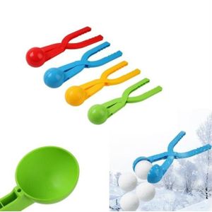 Zand schimmel tool Snow Ball Maker grappig outdoor sport strand speelgoed  willekeurige kleur (bal)