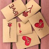 10 PCS Retro Kraft Papier Uitgehold liefde wenskaart Valentine Day Message Card (Love Bow)