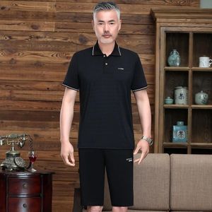 2 in 1 middelbare leeftijd en oudere mannen zomer korte mouwen T-shirt + shorts Casual sportpak (kleur: zwart Maat: XL)