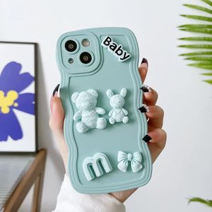 Voor iPhone 13 Wave Edge 3D M Bear Bunny siliconen telefoonhoesje