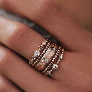 5 stuks/set mode vrouwen Rose gouden Strass elegante ringen sieraden set  ring maat: 7