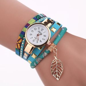 Dames Quartz Armband Horloge met Leaf Shape Hanger (Sky Blue)