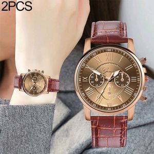 2 stuks drie-oog zes-naald imitatie riem quartz horloge voor vrouwen/mannen (bruin)
