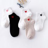 10 paar leuke sokken vrouwen rood hart patroon zachte ademende katoenen sokken enkel-hoge casual comfortabele sokken (zwart lichaam rood hart)