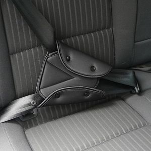 Autostoel veiligheidsgordel Cover stevige verstelbare driehoek veiligheid dragen van de veiligheidsgordel Pad Clips kind Protection(Black)