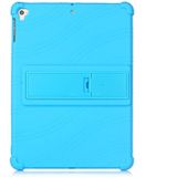 Voor iPad 6 (9.7 Universal) Tablet PC Siliconen beschermhoes met onzichtbare beugel (Hemelsblauw)