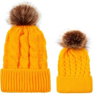 2 in 1 herfst en winter ouder-kind hoed set warme twist textuur gebreide muts met wol bal  grootte: ouder-kind (geel)