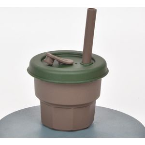 Kinderen siliconen stro cups drop en hoge temperatuur resistente water cups bruine cup + inkt groene cover (300ml)