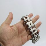 Multifunctionele roestvrij stalen outdoor overleven tool armband voor mannen (Narrow Silver)