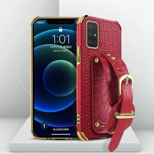 Gegalvaniseerde TPU krokodil patroon lederen geval met polsband voor Samsung Galaxy A71 4G (rood)