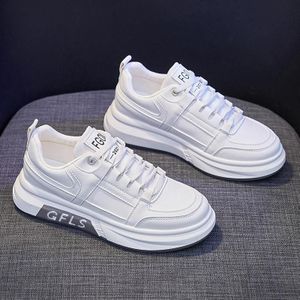 Student Basic Witte Schoenen Running Sneakers Vrijetijdsschoenen  Maat: 38 (Beige)