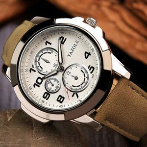Yazole 350 Three-Eyes Men Sports horloge Quartz horloge (witte lade bruine riem)