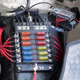 Onafhankelijke positieve en negatieve 1 in 12 uit 12 manier Circuit Blade Fuse Box zekering houder Kits met LED-Indicator van de waarschuwing voor Auto Auto Truck boot