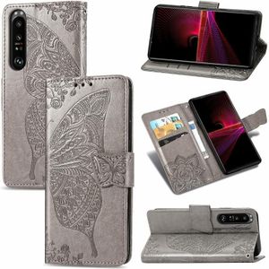 Voor Sony Xperia 1 III Butterfly Love Flower Relif Horizontale Flip Leren Case met beugel / kaartsleuf / Portemonnee / Lanyard