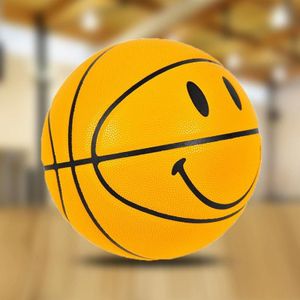 Nummer 7 Smiley Face Patroon PU Lederen Indoor Slijtvast Basketbal