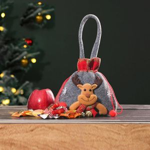 Kerstdecoratie Cadeauzakje Kerstavond Appel Verpakt Snoeppot (Hert)
