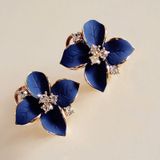Vrouwen Camellia van design Bohemian oorbellen (blauw met witte kristallen)
