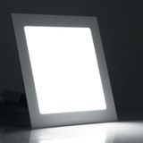 12W wit licht 17cm vierkant paneel licht Lamp met LED Driver  60 LED SMD 2835  lichtstroom: 880LM  AC 85-265V  knipsel formaat: 15 3 cm