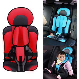 Auto Portable Children Safety Seat  Maat:50 x 33 x 21cm (voor 0-5 jaar oud)(Rood + Zwart)