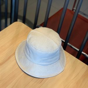 Leisure Corduroy Fisherman Hat Fall en Winter Foldable Art Sunhat  Maat: M (56-58cm)(Wit)