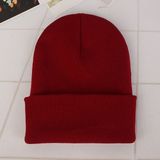 Eenvoudige effen kleur warme Pullover gebreide Cap voor mannen/vrouwen (wijn rood)