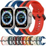 Tweekleurige lusgesp siliconen horlogeband voor Apple Watch Ultra 49 mm (wit + rood)