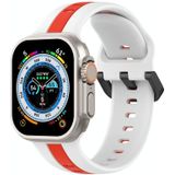 Tweekleurige lusgesp siliconen horlogeband voor Apple Watch Ultra 49 mm (wit + rood)