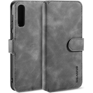 Voor Galaxy A30s/A50s DG. MING retro olie kant horizontale flip case met houder & kaartsleuven & portemonnee (grijs)