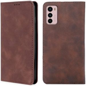 For Motorola Moto G42 4G Skin Feel Magnetic Horizontal Flip Leather Phone Case(Dark Brown)
