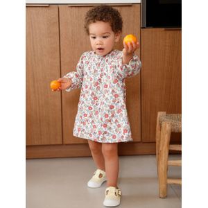 Babyjurkje met smokwerk ecru