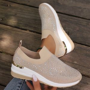 TEMU 2025 Plus-Size Strass Damen Schuhe, Frühling Fliegende Gewebte Slip-On Sneakers, Lässige Mesh Schuhe, Atmungsaktive Socken Schuhe in Elastischem Mädchenrosa.