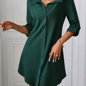 TEMU Damen Hemdkleid mit Kragen und Knöpfen, Polyester, Einfarbig, Kurz, Lange Ärmel, Ärmel zum Hochkrempeln, Ohne Gürtel, Ganzjahres, Erwachsene, Webstoff