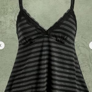 TEMU Y2K Damen Gestreiftes Tanktop mit Spitzenbesatz - Schwarz & Rot Elegante Spezialkollektion, Verstellbare Spaghettiträger, Maschinenwaschbar für Frühling Sommer Herbst