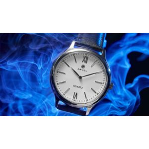 Iarval Watch (Zilver/wit) by Iarvel Magic and Bluether Magic