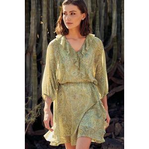 Fijn lichtgroen kleedje met volants